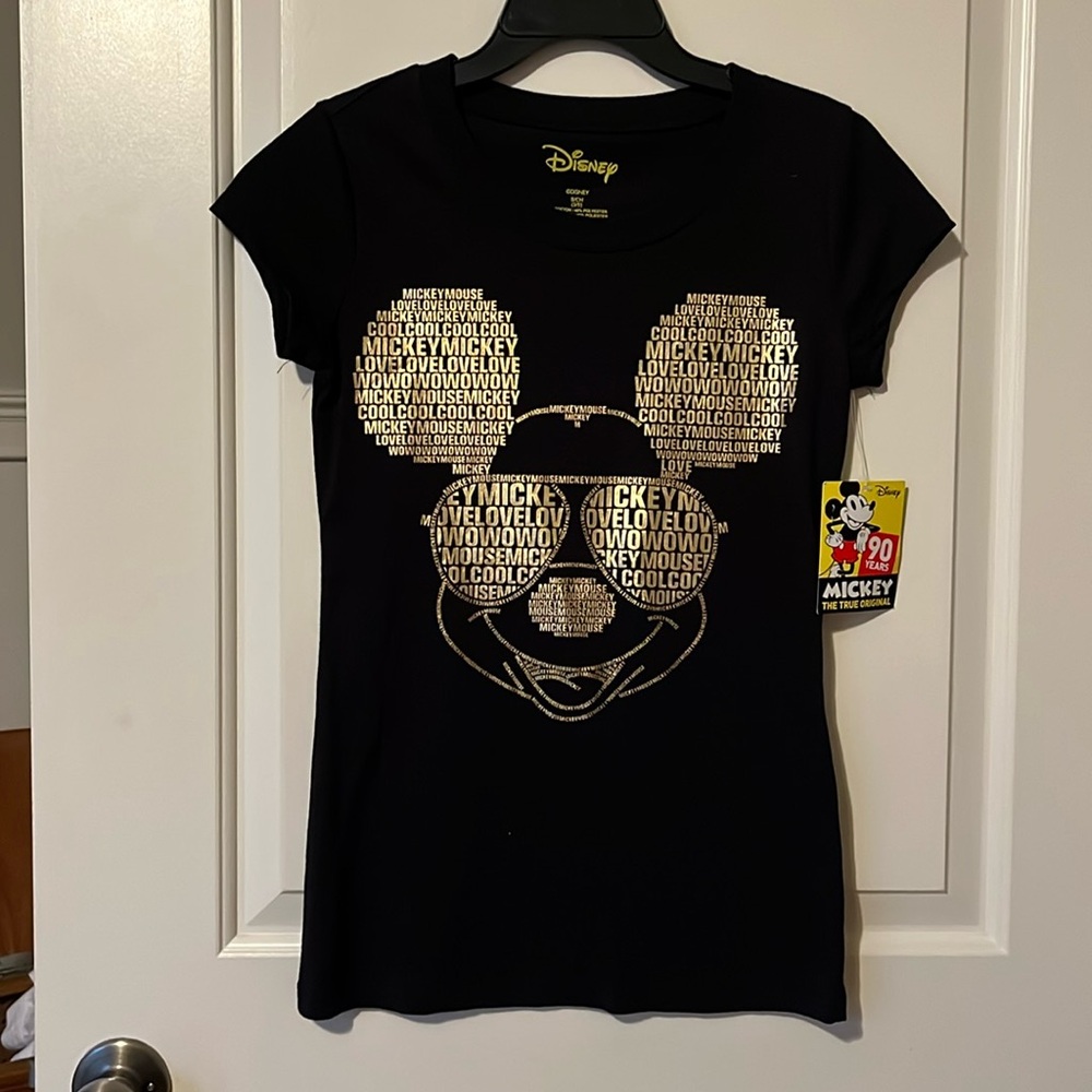 Disney Mickey Mouse tee shirt NWT
